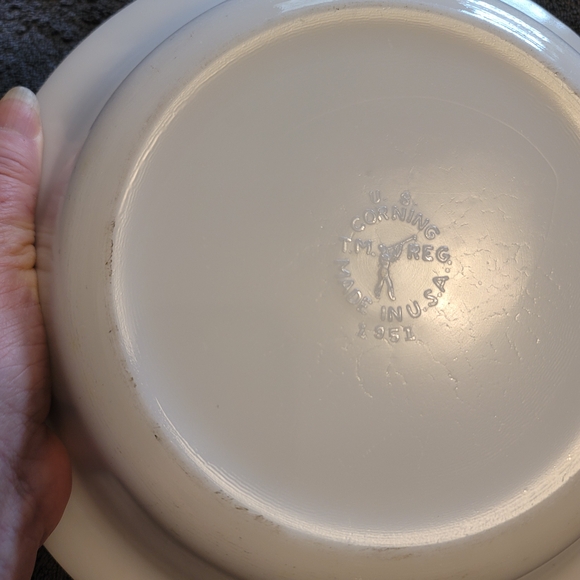 Vintage. Corningware "Little Joe" Milk Glass Dish. - Picture 2 of 9